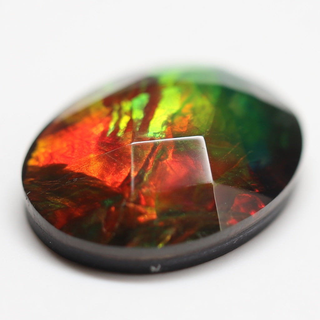 Ammolite Two-Color Oval Cabochon 13x18mm - detail angle