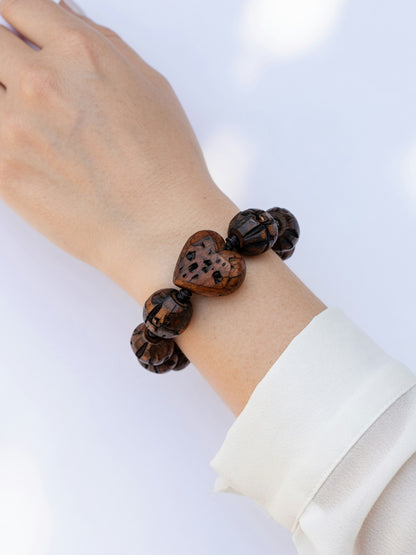 The Aged Coconut Wenwan Bracelet - women's model