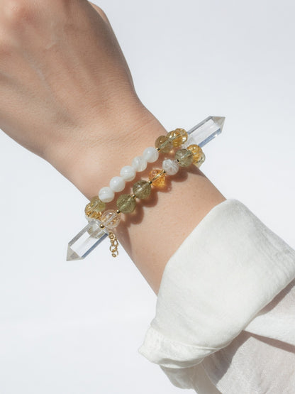 The Green Fortune Multi-Treasure Bracelet - women's model