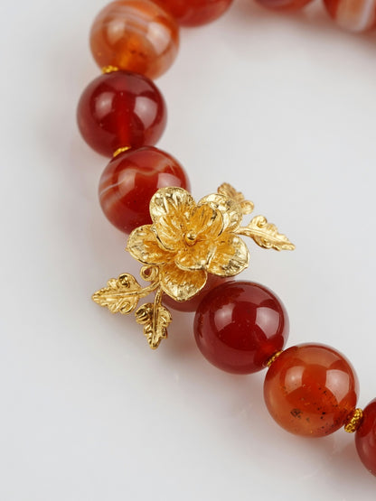 The Nanhong Agate Treasure Bracelet - close-up